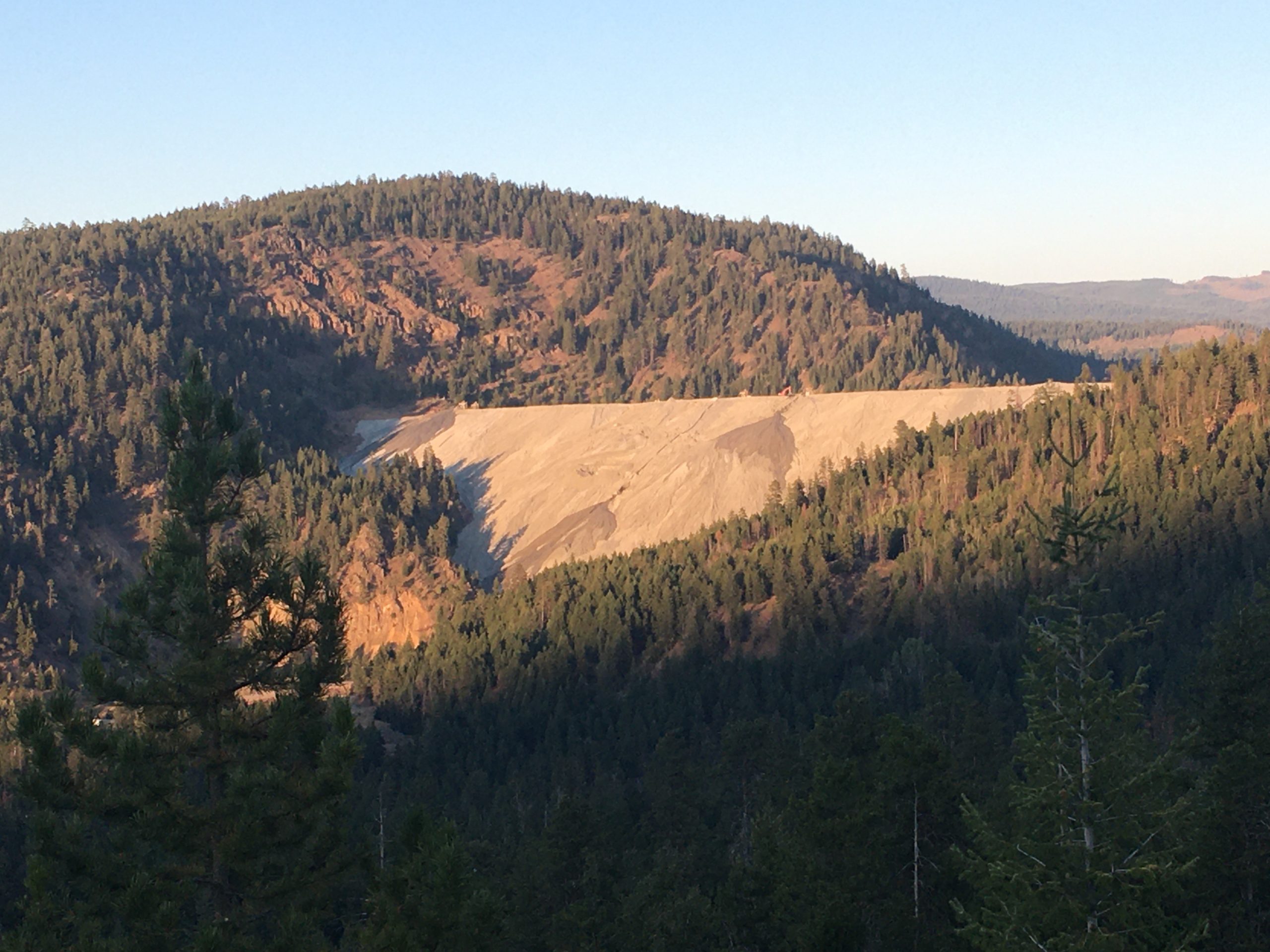 Copper Mountain Mine sunset view. Photo Gilles Wendling scaled 1