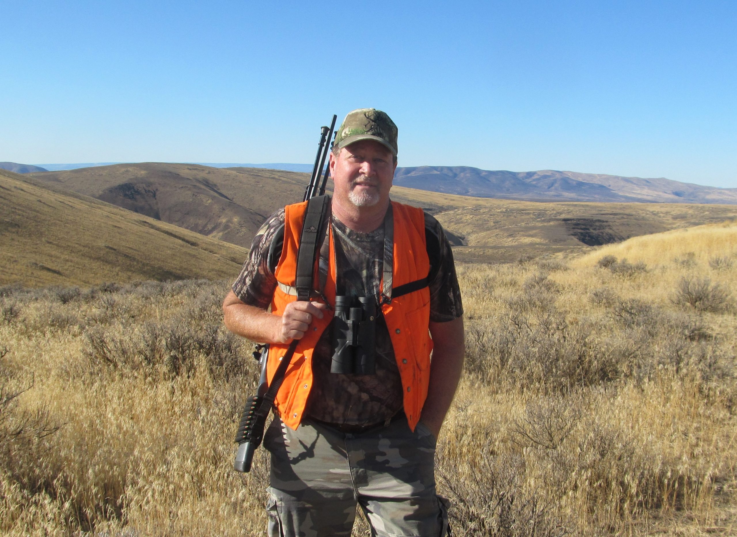 Jay Kehne hunting mule deer Douglas County scaled 1