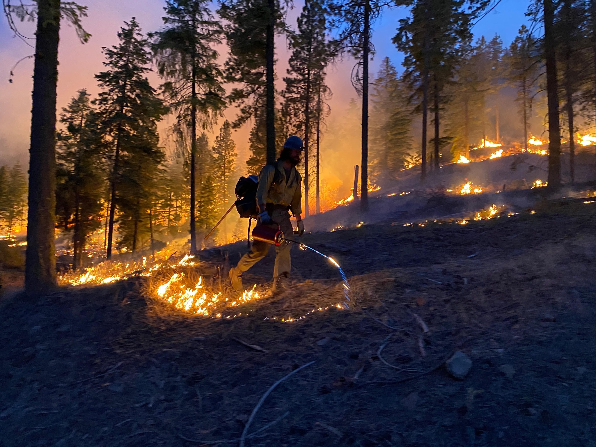 Nighttime burnout Schneider Springs wildfire near Yakima WA South Cascades. Photo NW Coordination Center